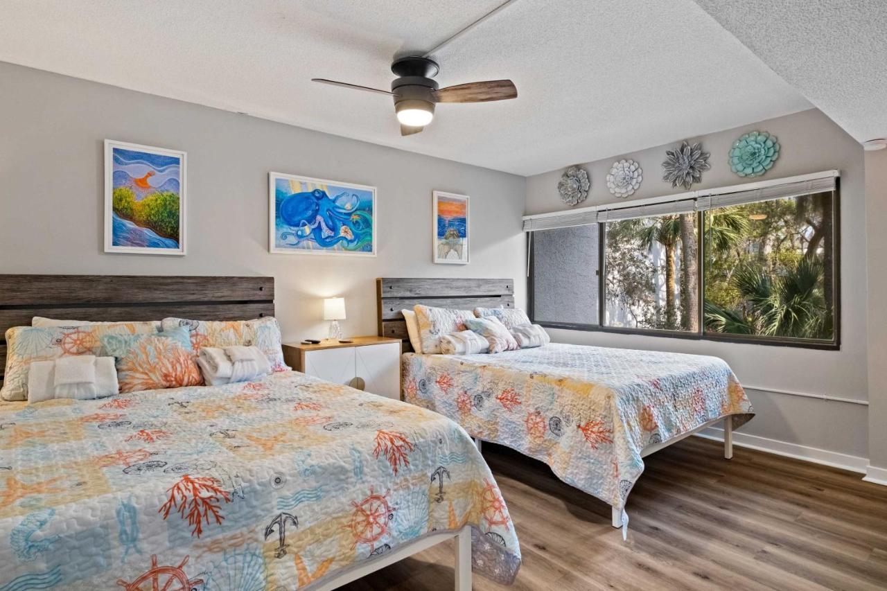 Coastal Oasis With Pool - Walk To Coligny Beach Park Хилтон-Хед-Айленд Экстерьер фото